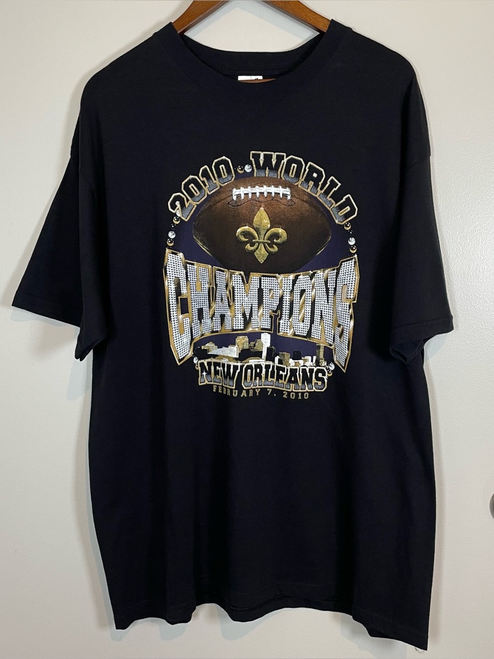 New Orleans Saints Football 2010 World Champions Size XL Graphic T-shirt